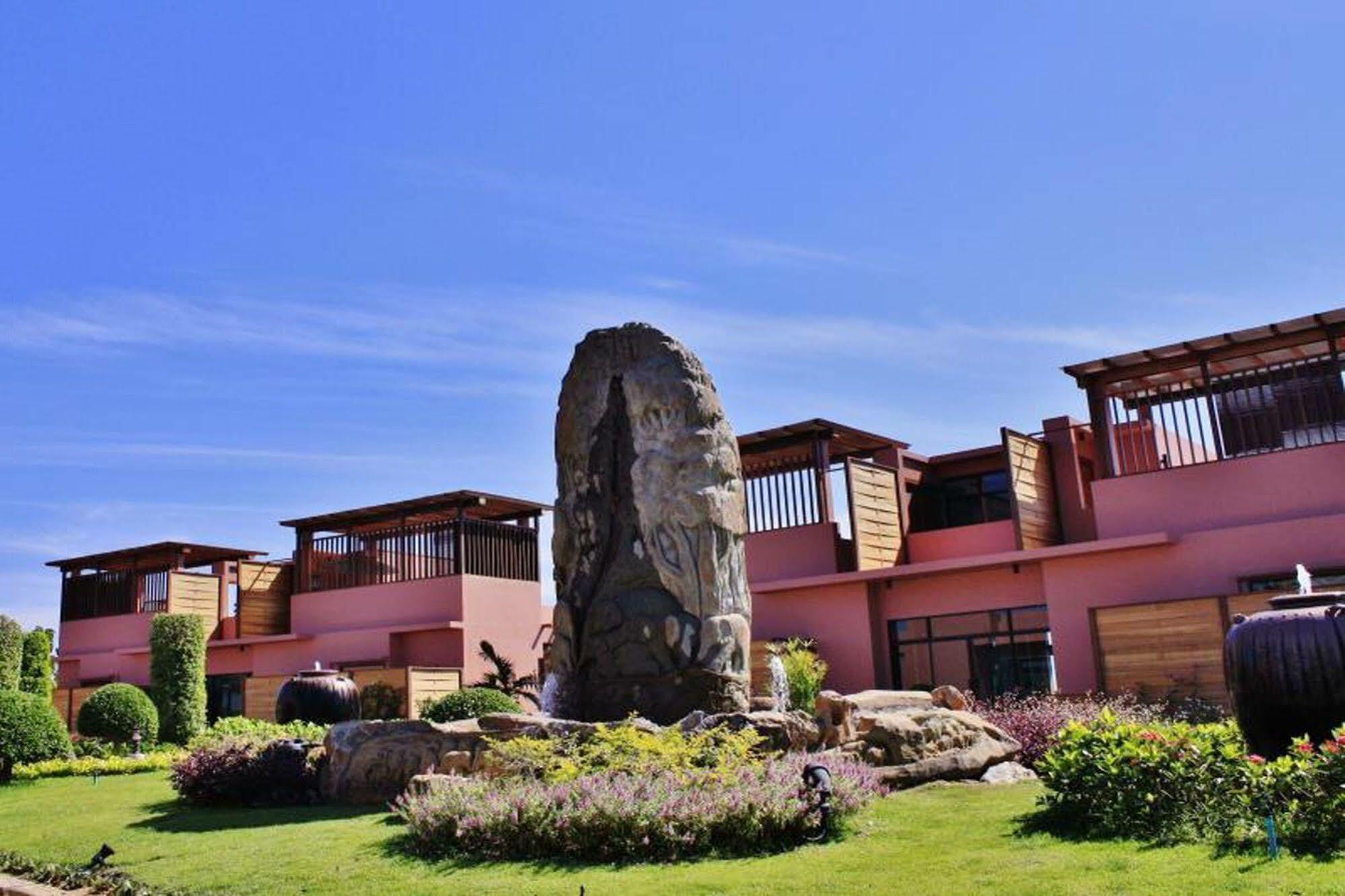 Phukumhom Khao Yai Hotel Wangkata Eksteriør billede