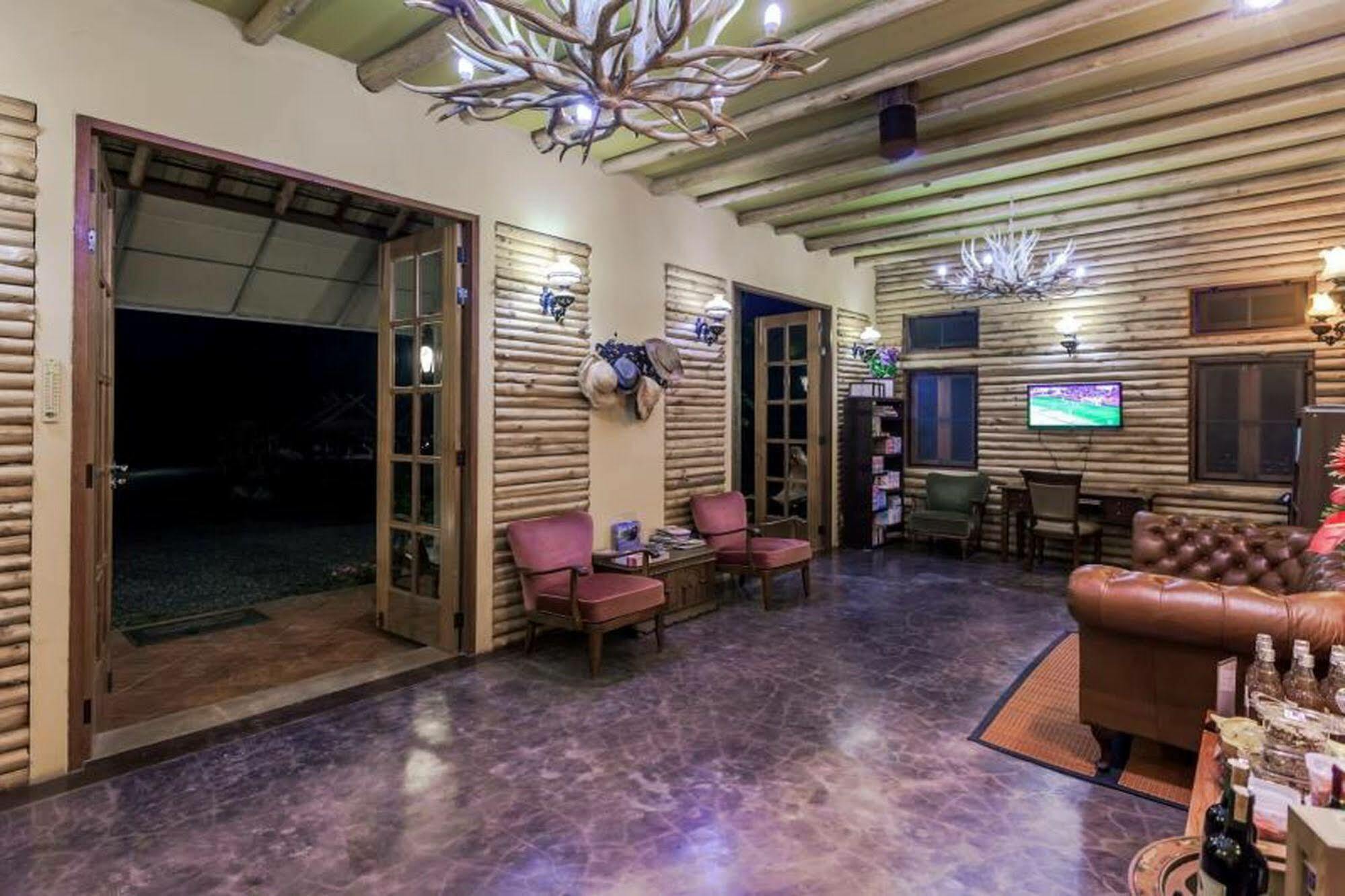 Phukumhom Khao Yai Hotel Wangkata Eksteriør billede